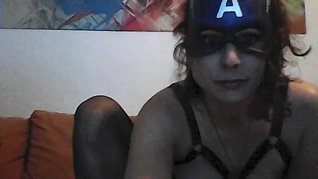 Lela64 online show from October 18, 2025, 10:32 pm