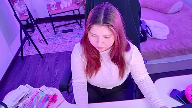 DiaAngell online show from April 21, 2026, 7:39 pm