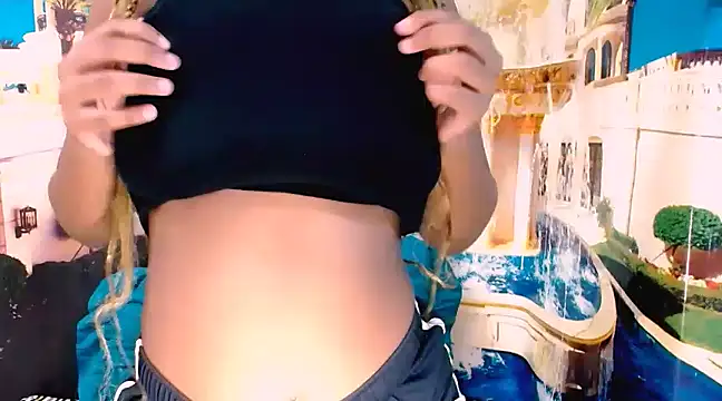 EroticSexyPrada online show from February 17, 2025, 5:10 pm