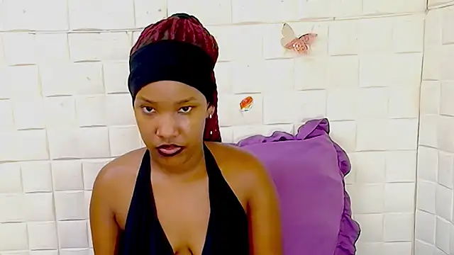 EroticSexyPrada online show from March 25, 2026, 5:52 pm