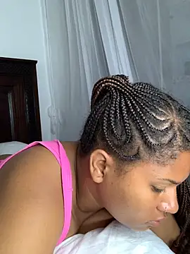 madell online show from October 3, 2025, 2:30 am