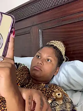 madell online show from March 28, 2026, 6:29 pm