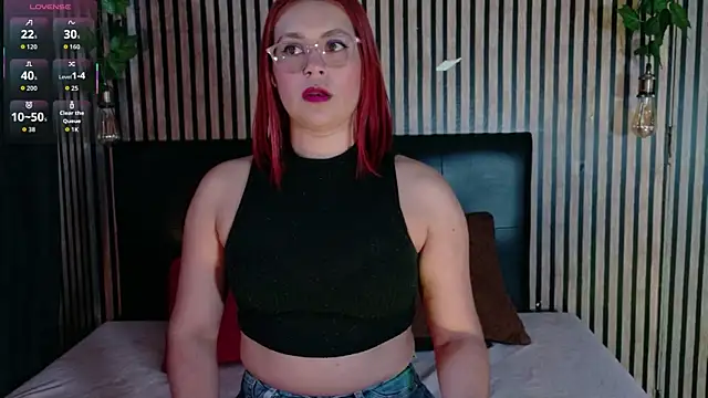 Snapshot of Sophie_new25 chatting on January 19, 2026, 12:42 pm Sophie new25 online show from January 19, 2026, 12:42 pm