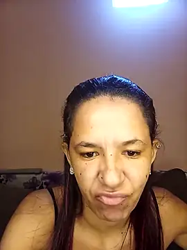 Snapshot of Alyne69PB chatting on October 23, 2025, 11:20 am Alyne69PB online show from October 23, 2025, 11:20 am