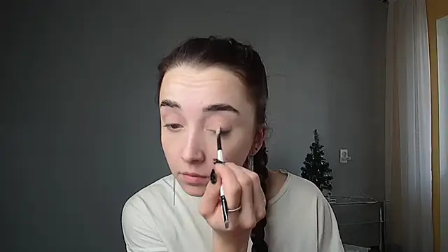 Eva Gloryy online show from January 30, 2025, 8:22 am