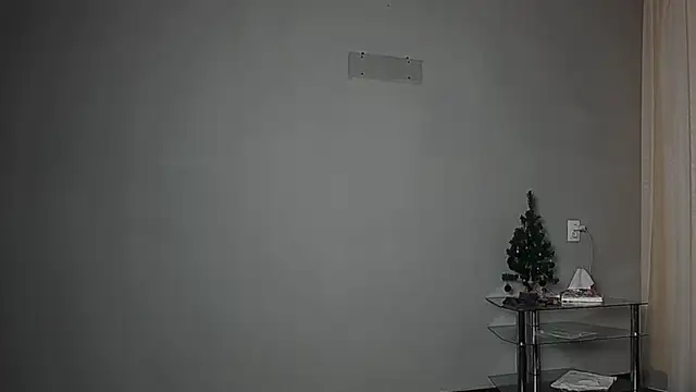 Eva Gloryy online show from February 10, 2025, 8:10 pm