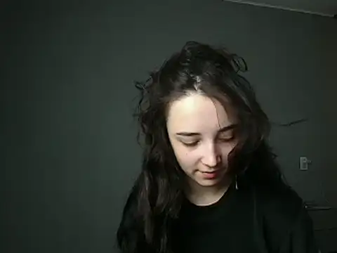 Eva Gloryy online show from March 1, 2025, 11:39 am