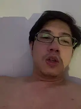 Snapshot of chanentino2 chatting on February 16, 2025, 9:48 pm chanentino2 online show from February 16, 2025, 9:48 pm