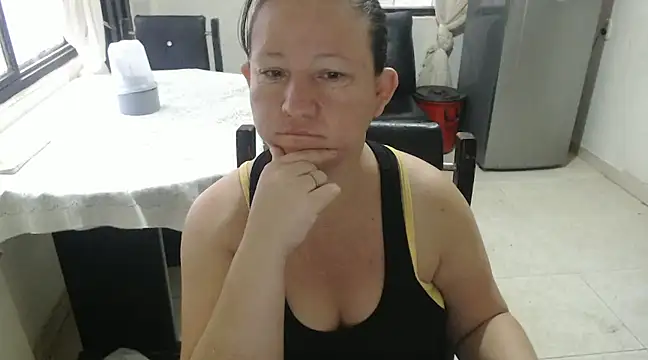 Snapshot of Yohis_Kiut25 chatting on January 30, 2025, 11:55 am Yohis Kiut25 online show from January 30, 2025, 11:55 am