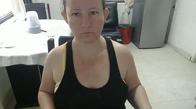 Snapshot of Yohis_Kiut25 chatting on January 31, 2025, 12:40 pm Yohis Kiut25 online show from January 31, 2025, 12:40 pm
