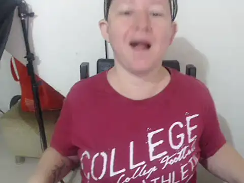 Snapshot of Yohis_Kiut25 chatting on February 3, 2025, 12:57 pm Yohis Kiut25 online show from February 3, 2025, 12:57 pm