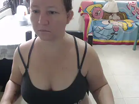 Snapshot of Yohis_Kiut25 chatting on February 10, 2025, 1:11 pm Yohis Kiut25 online show from February 10, 2025, 1:11 pm