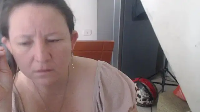 Snapshot of Yohis_Kiut25 chatting on September 21, 2025, 7:15 pm Yohis Kiut25 online show from September 21, 2025, 7:15 pm
