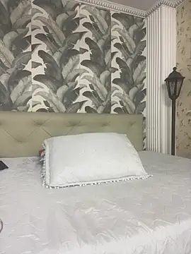 viktoria davis  online show from March 29, 2026, 11:16 pm