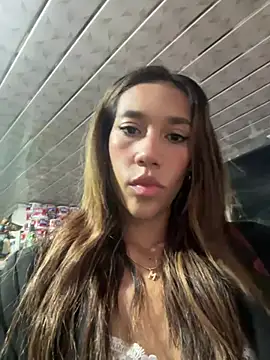 zoe storm online show from February 4, 2025, 9:41 pm