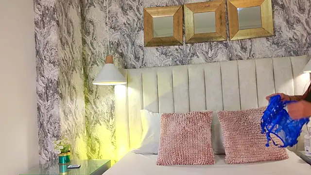 Pocahontas BGB online show from December 2, 2025, 8:15 pm