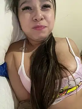 Snapshot of _Amber_Brown chatting on February 4, 2026, 8:42 am Amber Brown online show from February 4, 2026, 8:42 am