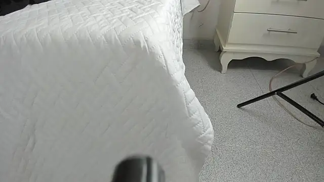 DalayMoore online show from April 18, 2026, 9:15 pm