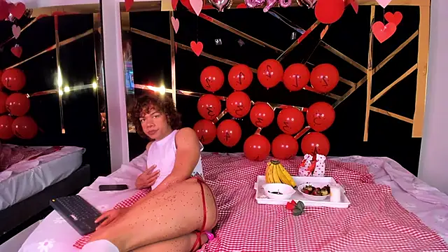 Snapshot of DanteAndKyle chatting on February 15, 2025, 4:47 am DanteAndKyle online show from February 15, 2025, 4:47 am