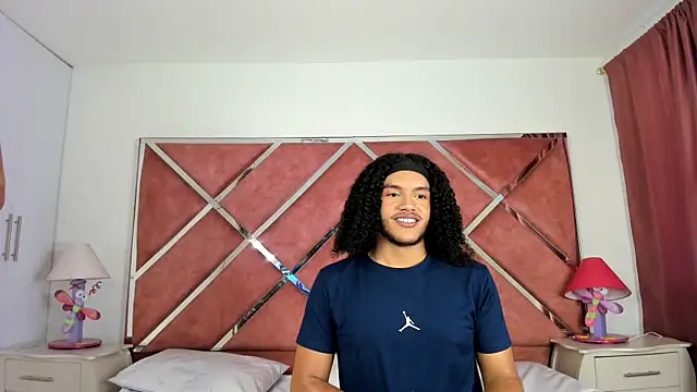 Snapshot of DanteAndKyle chatting on March 16, 2025, 9:58 pm DanteAndKyle online show from March 16, 2025, 9:58 pm