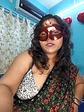 Snapshot of hevensex143 chatting on March 1, 2026, 8:11 pm hevensex143 online show from March 1, 2026, 8:11 pm