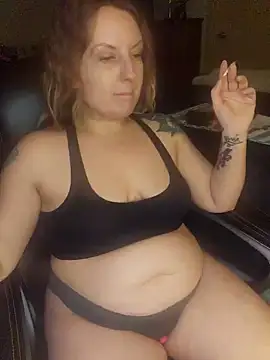 TattedMamaXOXO online show from February 6, 2025, 12:22 am