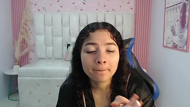 shalon diaz s online show from October 8, 2025, 1:31 pm