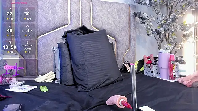 Liincostelloo online show from March 18, 2026, 9:18 pm