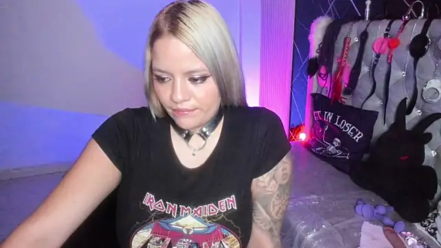 Snapshot of victoria__floyd chatting on October 27, 2025, 9:19 pm victoria floyd online show from October 27, 2025, 9:19 pm