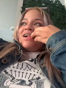 Snapshot of victoria__floyd chatting on November 17, 2025, 10:15 pm victoria floyd online show from November 17, 2025, 10:15 pm