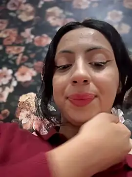 majdolin78 online show from February 19, 2026, 11:06 am