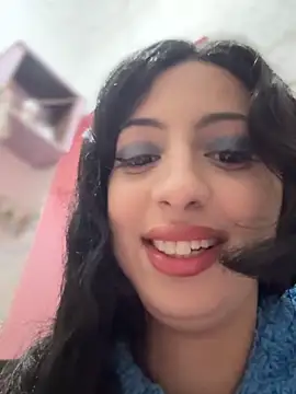 majdolin78 online show from February 25, 2026, 8:29 pm