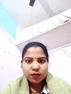 Snapshot of Bina_Bhanot chatting on November 27, 2025, 5:42 am Bina Bhanot online show from November 27, 2025, 5:42 am