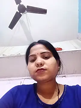 Snapshot of Bina_Bhanot chatting on November 29, 2025, 9:23 am Bina Bhanot online show from November 29, 2025, 9:23 am