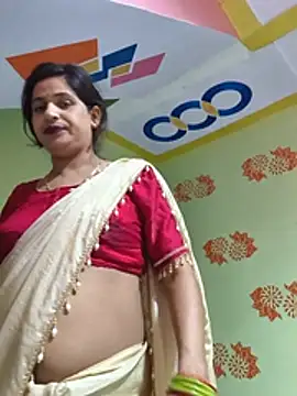 Snapshot of Bina_Bhanot chatting on August 5, 2026, 8:00 pm Bina Bhanot online show from August 5, 2026, 8:00 pm