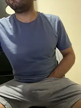 miguelale31 online show from January 28, 2025, 6:49 am