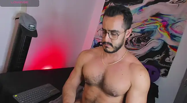 Snapshot of Fenrir_flirt chatting on February 9, 2025, 4:36 am Fenrir flirt online show from February 9, 2025, 4:36 am