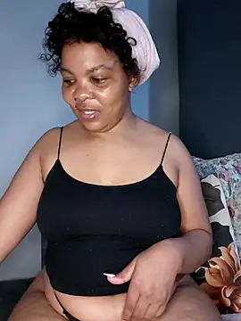 Snapshot of Fattypussyxx chatting on July 8, 2026, 2:49 am Fattypussyxx online show from July 8, 2026, 2:49 am