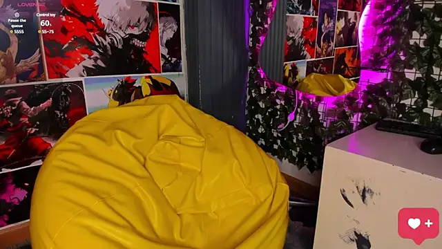 Snapshot of Zoe_Cheshire chatting on January 30, 2025, 8:01 am Zoe Cheshire online show from January 30, 2025, 8:01 am