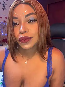 SaraYedid17 online show from November 8, 2025, 6:13 am