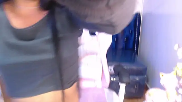 Snapshot of Paulette_v chatting on February 25, 2025, 4:00 pm Paulette v online show from February 25, 2025, 4:00 pm