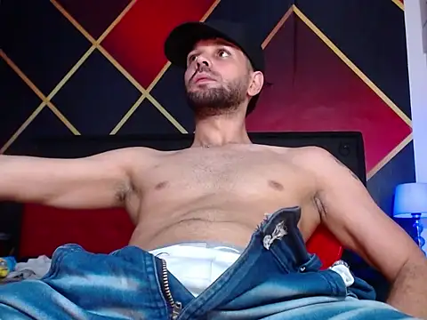 Snapshot of Cristian_white chatting on March 16, 2025, 10:42 pm Cristian white online show from March 16, 2025, 10:42 pm