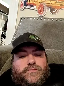 Rcraigue4 online show from November 20, 2025, 8:30 pm