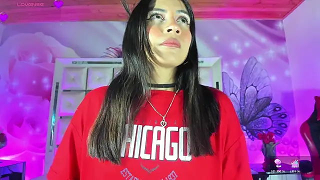 emili clark online show from March 4, 2026, 4:40 am