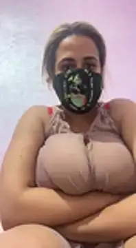 Snapshot of Lola-Sexxx chatting on February 7, 2025, 11:34 pm Lola-Sexxx online show from February 7, 2025, 11:34 pm