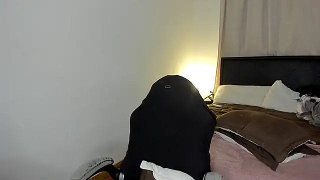 Snapshot of brithany_olson25 chatting on February 5, 2026, 12:59 am brithany olson25 online show from February 5, 2026, 12:59 am