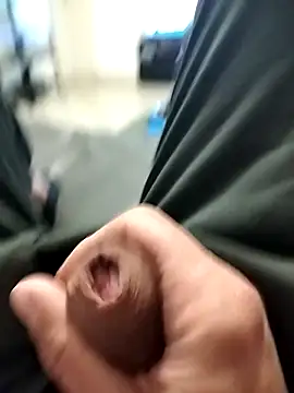 Snapshot of arveia chatting on March 22, 2026, 5:49 pm arveia online show from March 22, 2026, 5:49 pm