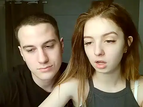 adam-tessa-morel online show from January 19, 2025, 7:26 pm