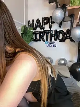 adam-tessa-morel online show from March 13, 2025, 9:26 pm