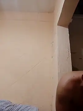 LuisMex1998 online show from March 31, 2026, 11:05 pm